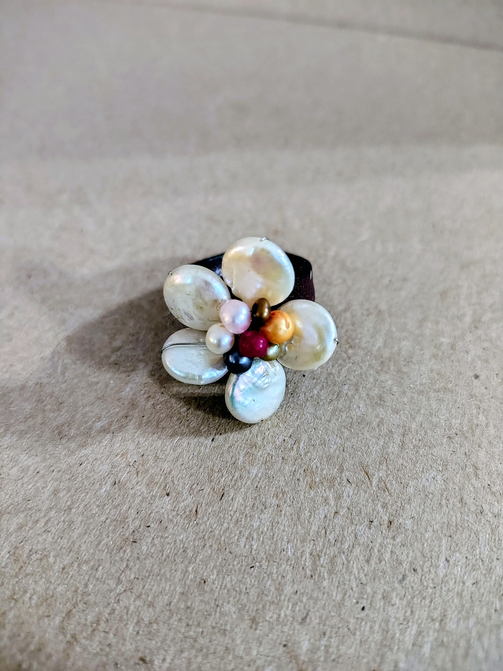 Mother-of-Pearl Flower Ring with Multicolor Bead Center And Leather Band